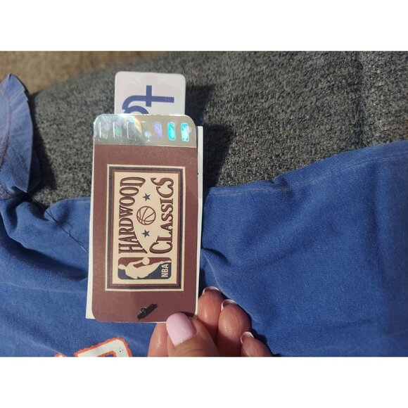 Cleveland Cavaliers Womens Short Sz S NBA Touch B Alyssa Milano G-lllApparel NWT - Picture 7 of 10